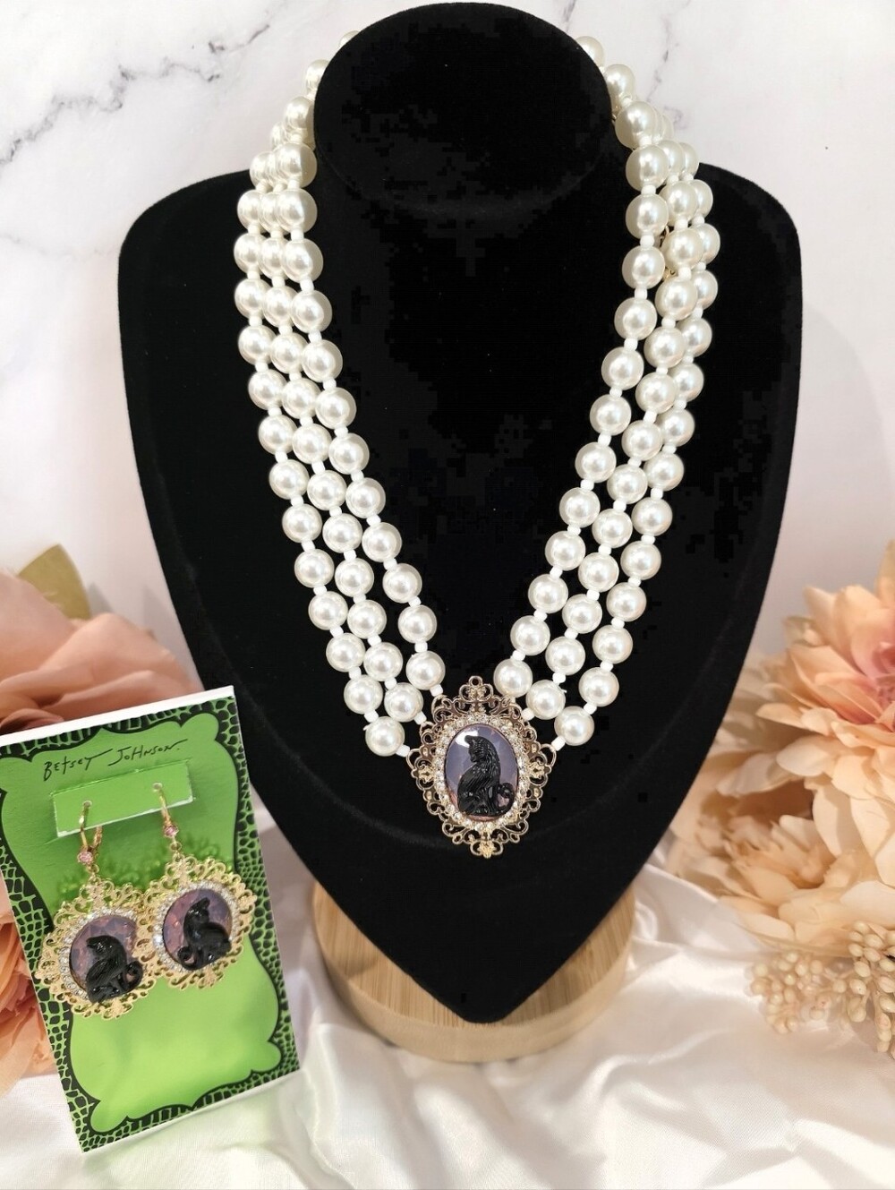 Betsey Johnson White Pearl Triple-Strand Cameo Necklace with Matching Earrings